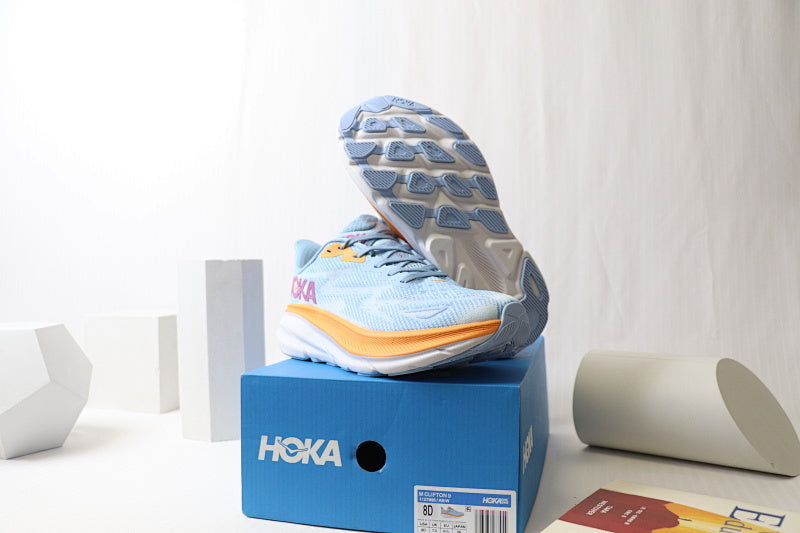 HOKA Clifton 9 Running Shoes