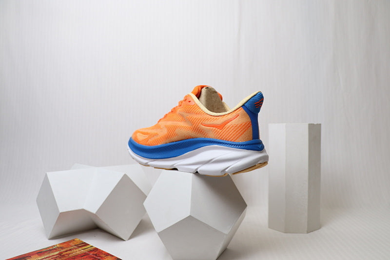 HOKA Clifton 9 Running Shoes