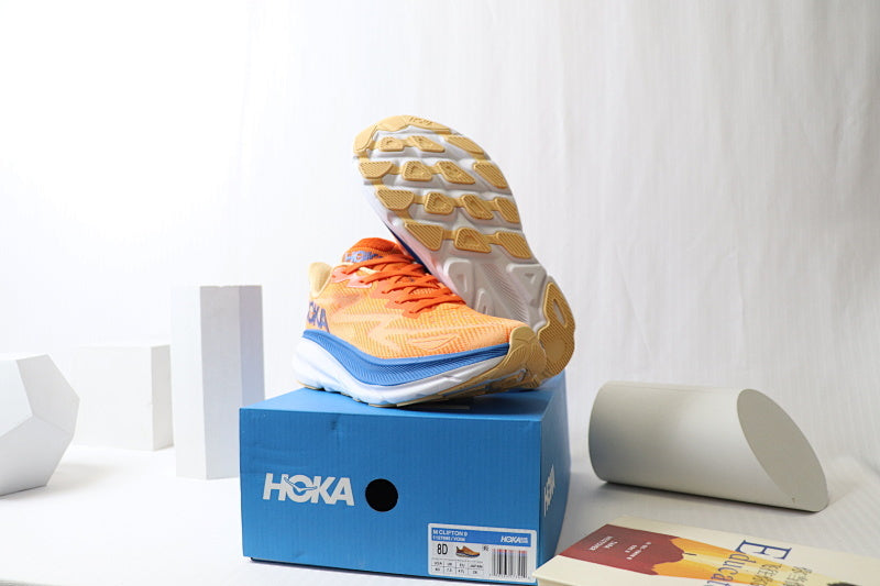 HOKA Clifton 9 Running Shoes