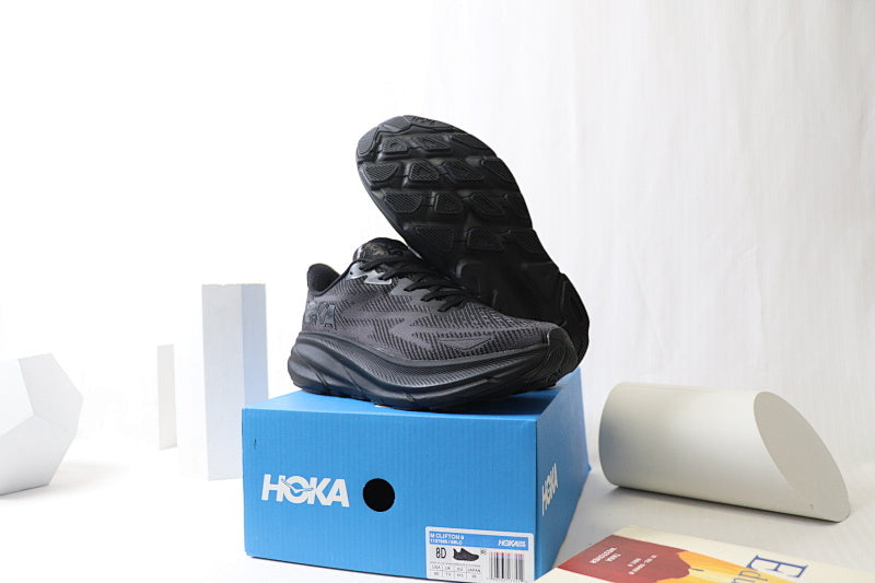 HOKA Clifton 9 Running Shoes