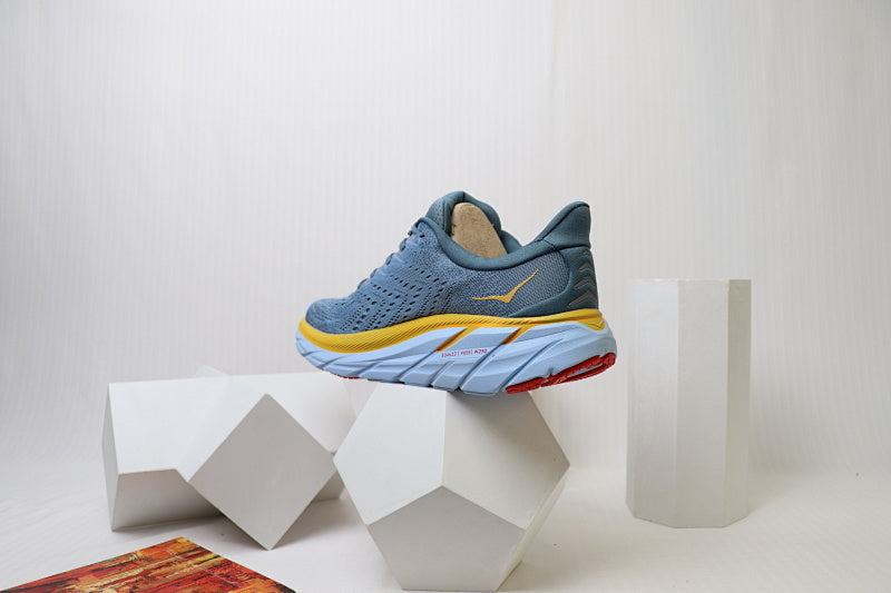 HOKA Clifton 8 Running Shoes