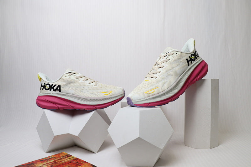 HOKA Clifton 9 Running Shoes