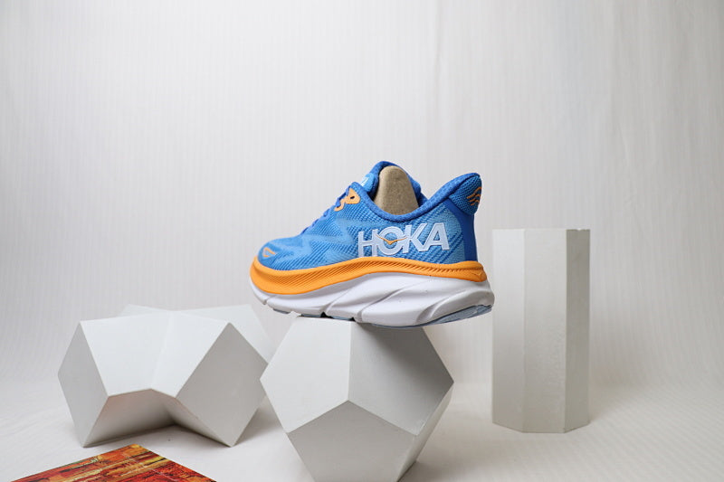 HOKA Clifton 9 Running Shoes