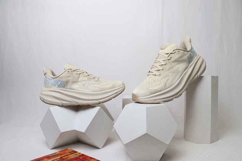 HOKA Clifton 9 Running Shoes