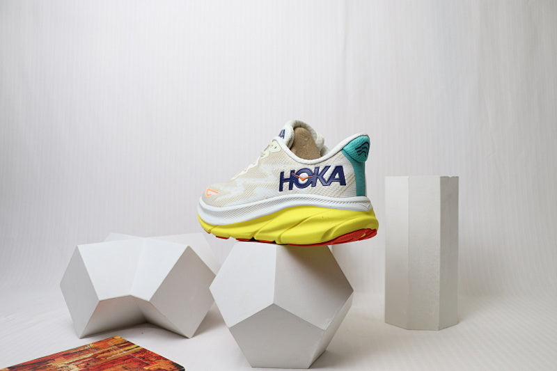 HOKA Clifton 9 Running Shoes