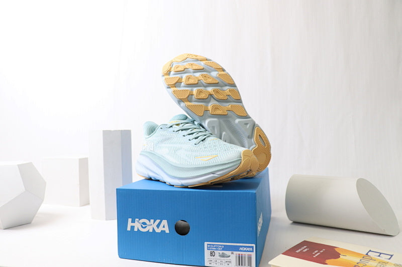 HOKA Clifton 9 Running Shoes