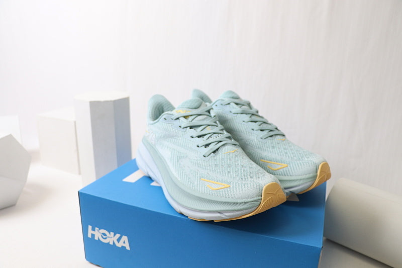 HOKA Clifton 9 Running Shoes