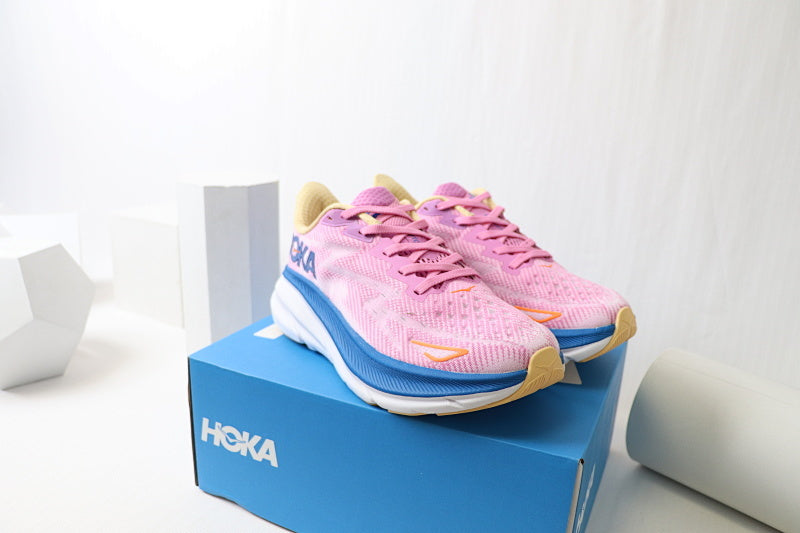 HOKA Clifton 9 Running Shoes