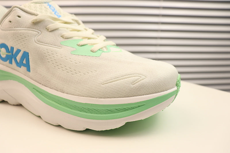 Hoka Clifton 10 Running Shoes - Lightweight Cushioned Trainer