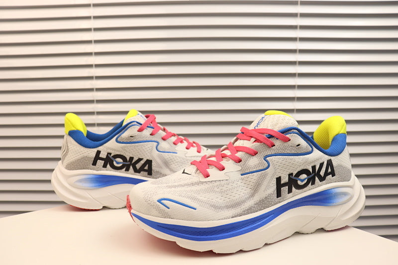 Hoka Clifton 10 Running Shoes - Lightweight Cushioned Trainer