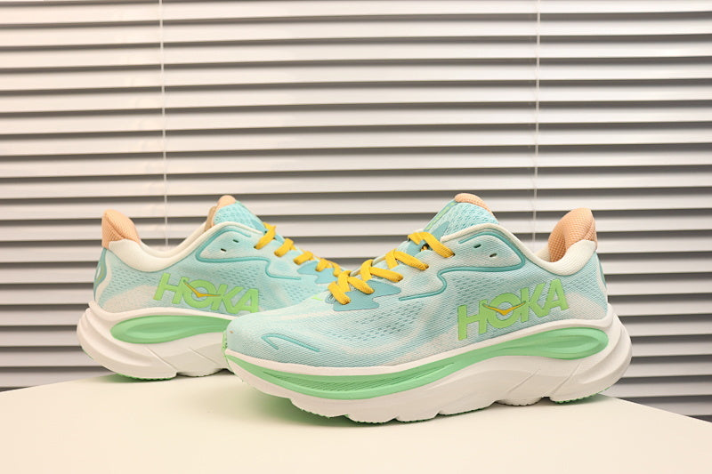 Hoka Clifton 10 Running Shoes - Lightweight Cushioned Trainer
