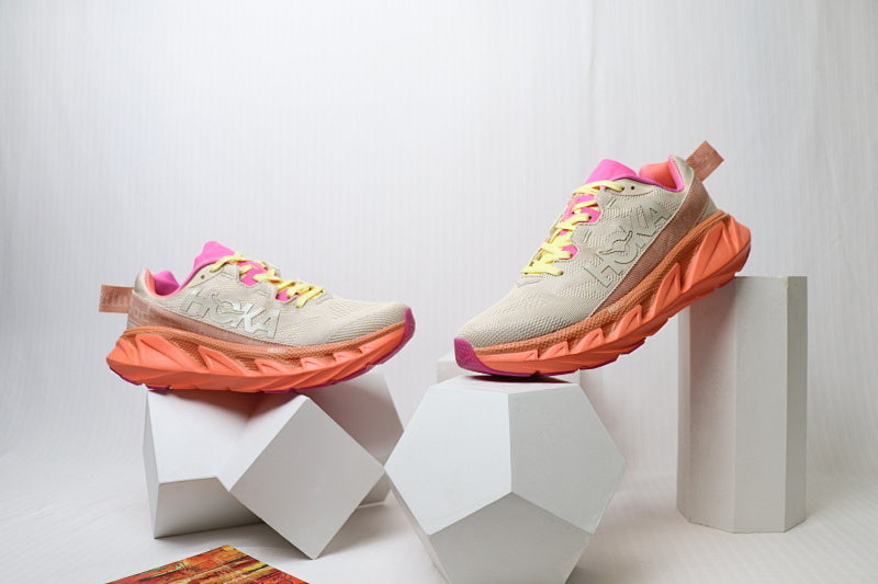 HOKA Elevon 2 Performance Running Shoes