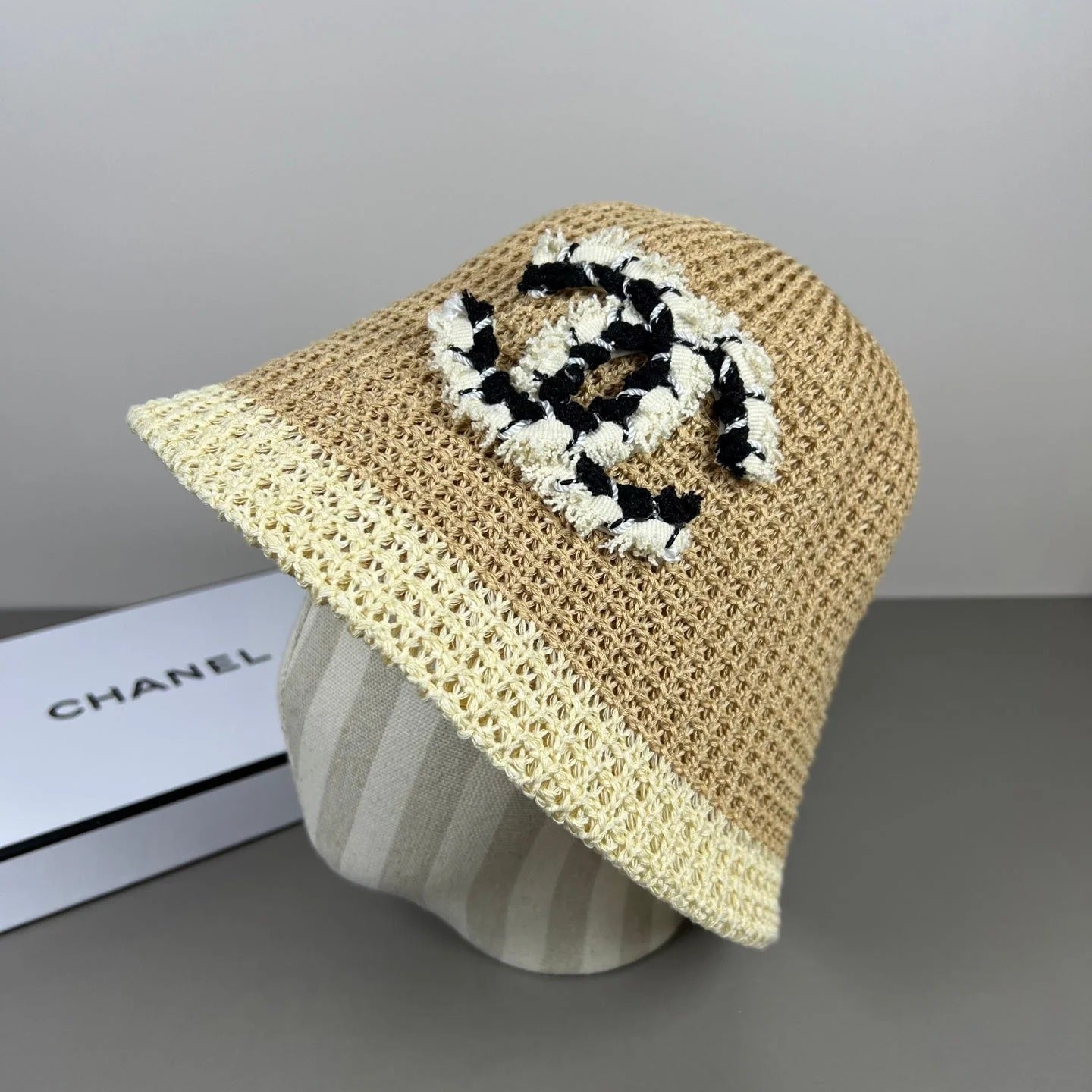 Chanel Knitted Lace Bucket Hat Wool 237353