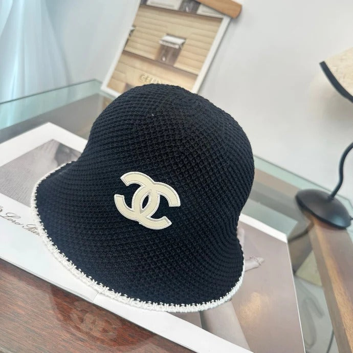 CC Bucket Hat Black and White Wool 216414
