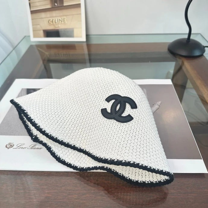 CC Bucket Hat Black and White Wool 216414