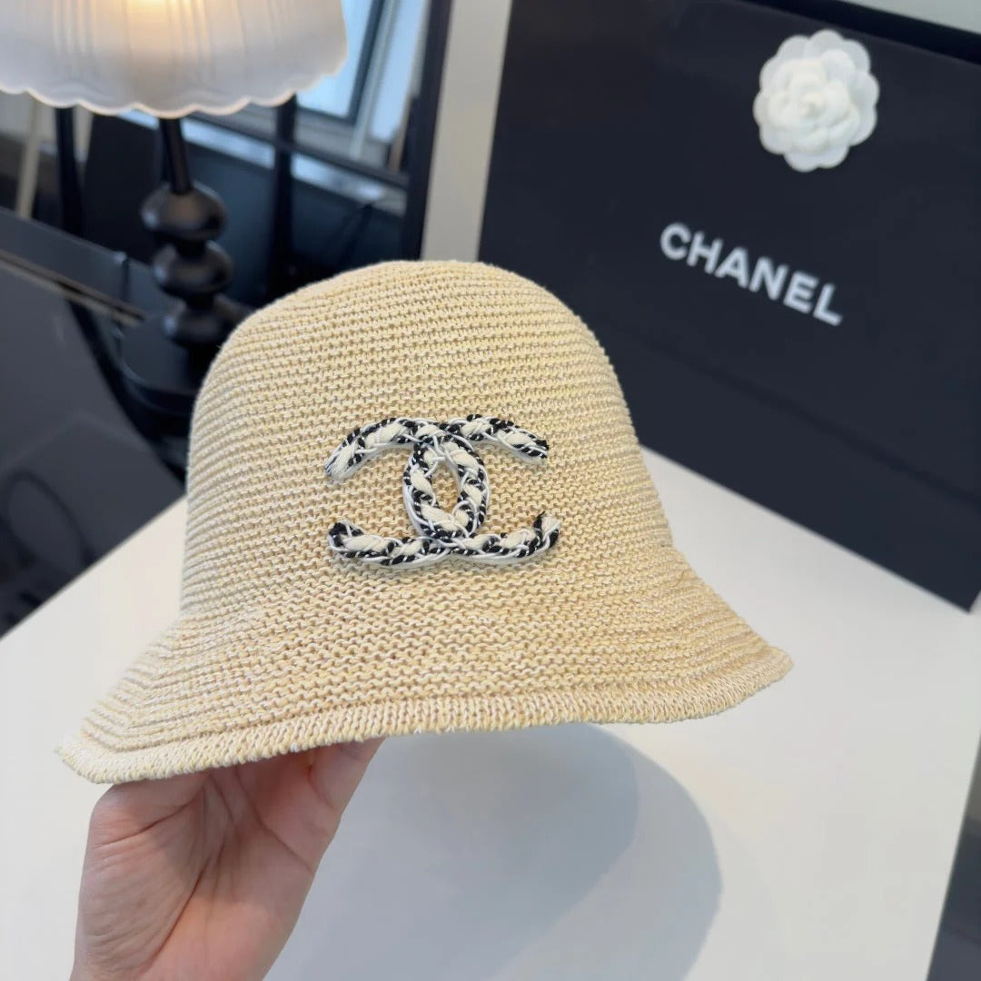 CC Knitted Bucket Hat 380655