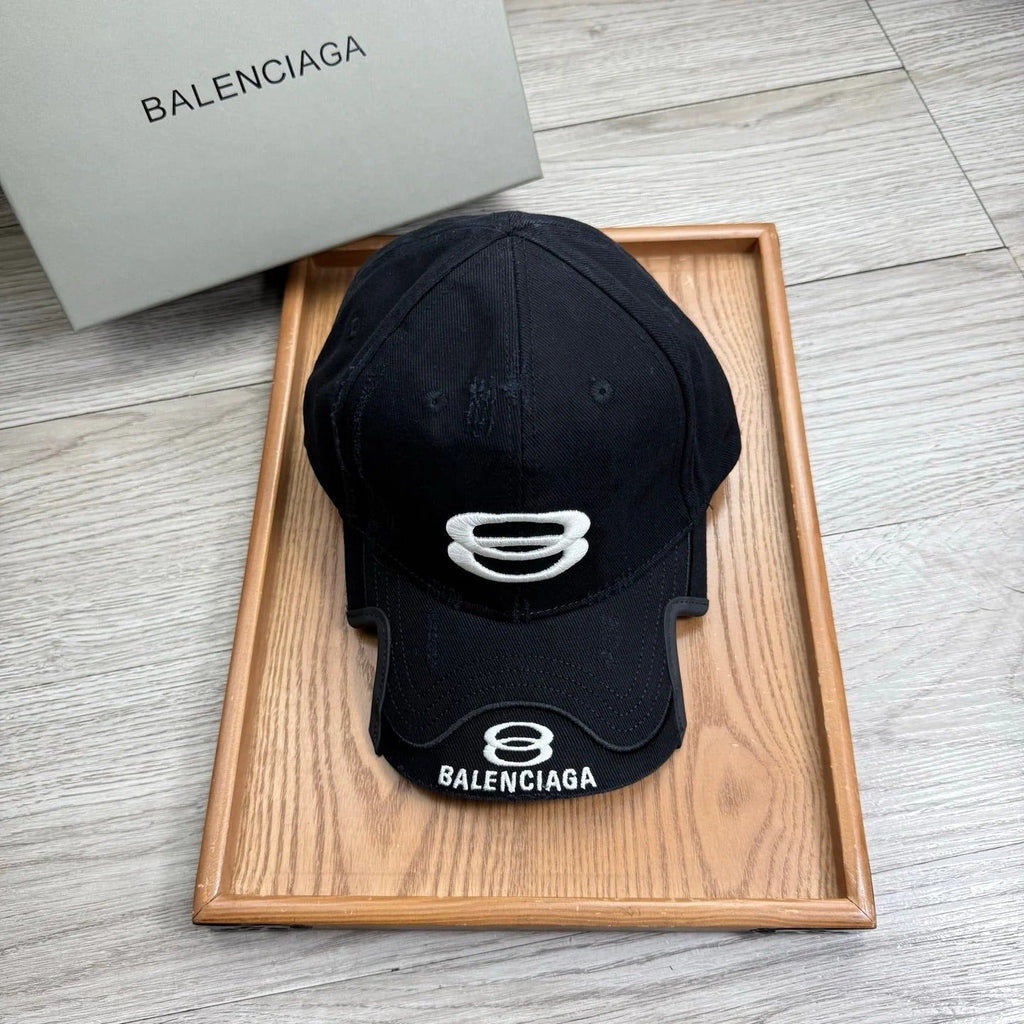 Balenciaga Baseball Cap With Distressed Logo 240584