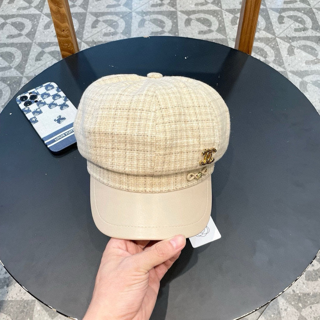 NEWSBOY CAP WHITE 430005