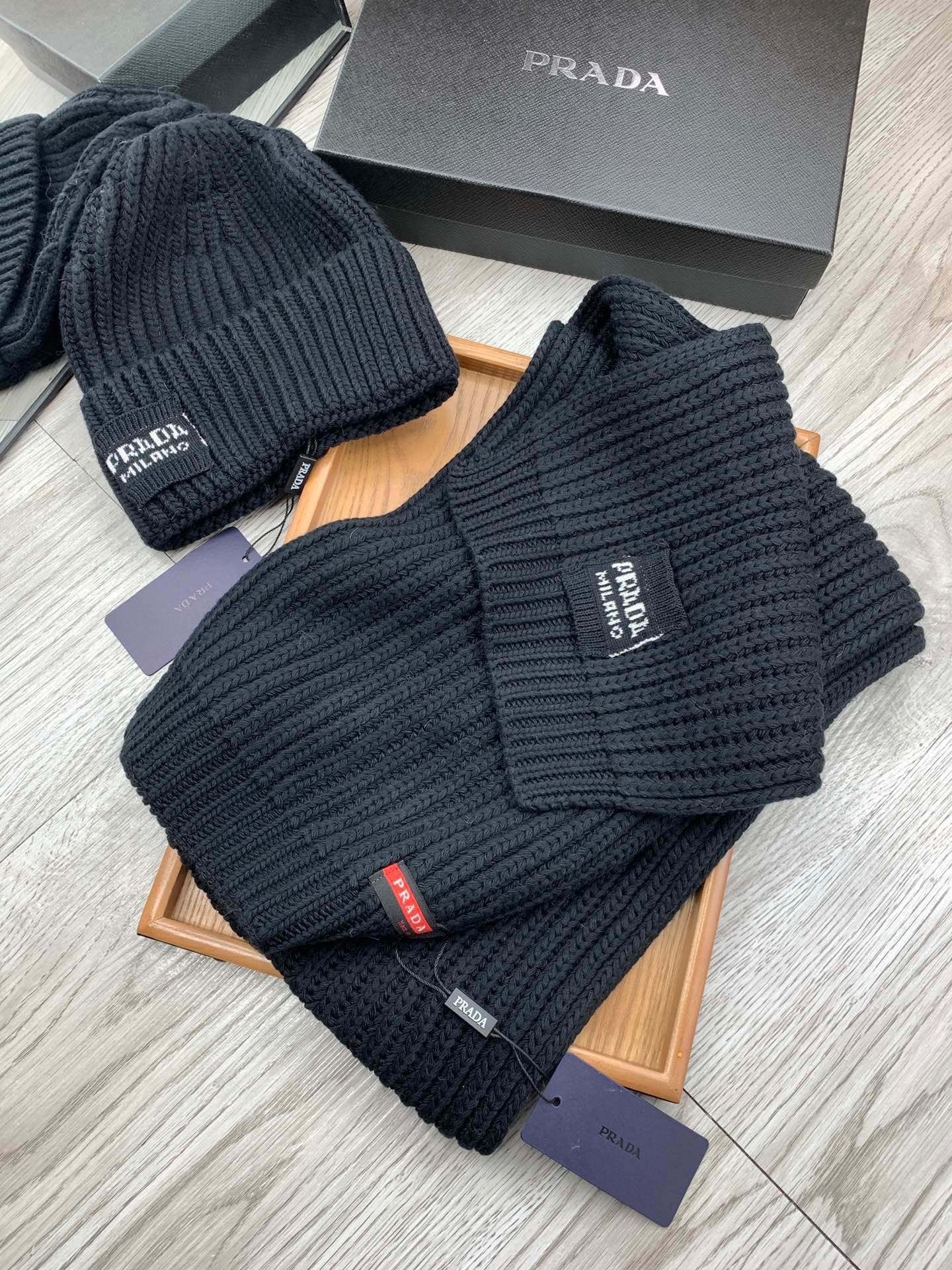 SET SCARF AND HAT IN BLACK WOOL AND RABBIT FUR 388994