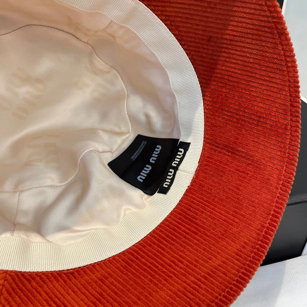 MM BUCKET IN ORANGE VELVET WITH LOGO