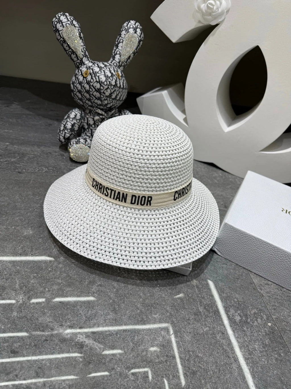 CD Wide Brim Straw Hat 280801