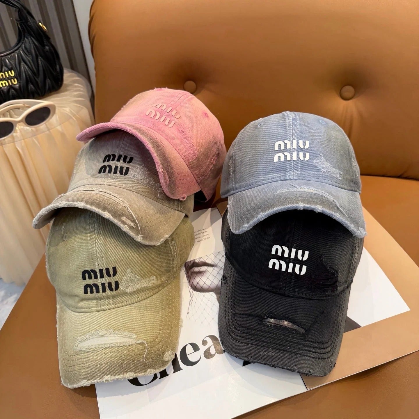 Miu Distressed Baseball Cap Cotton 323813