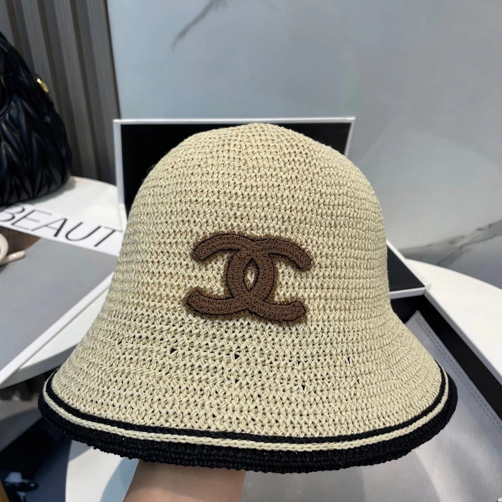 STRAW BUCKET HAT IN BEIGE 672974