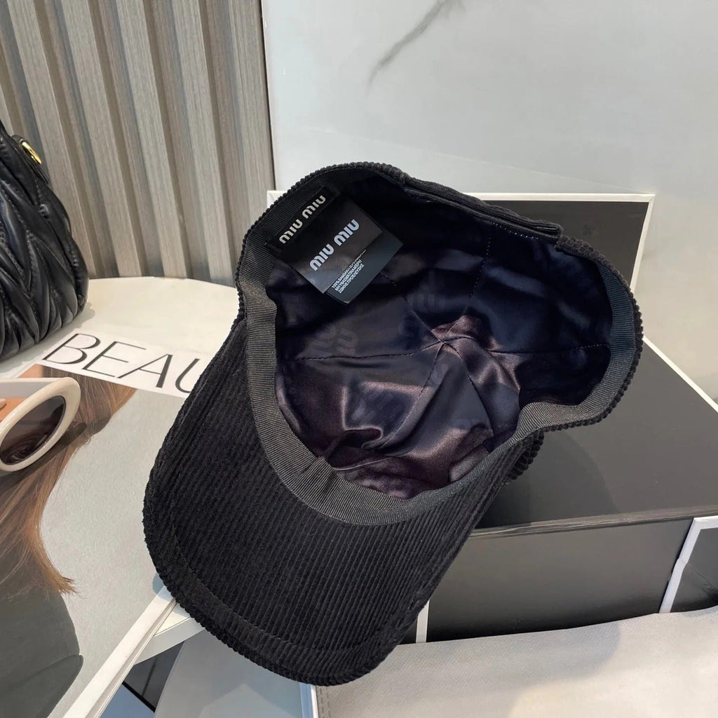 MM BASEBALL CAP IN CHARCOAL BLACK VELVET