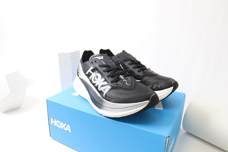 HOKA Rocket Carbon Racing Shoes - Performance Super Shoe