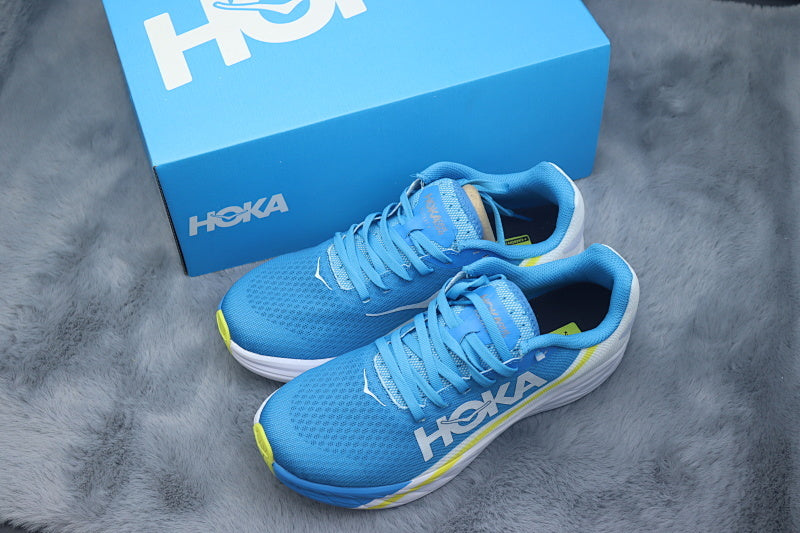 HOKA Rocket Carbon Racing Shoes - Performance Super Shoe