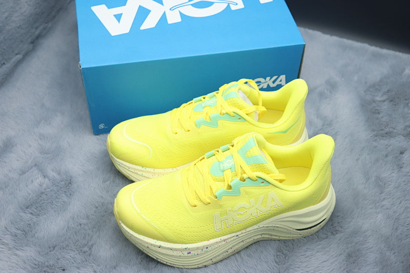 HOKA Skyward X Running Shoes - Revolutionary Suspension System